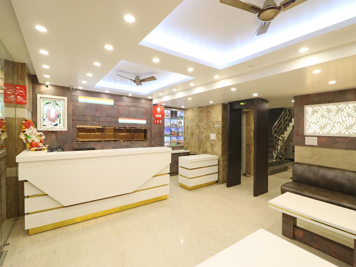 Oyo 11594 Hotel Tvs Нью-Делі Екстер'єр фото